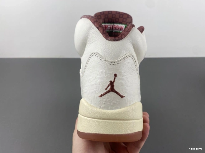 Rep TBkick Air Grito El HF8833-100 5 Jordan 0813